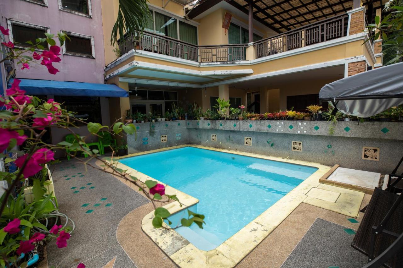 Lily Holiday 百合假日 Patong Экстерьер фото