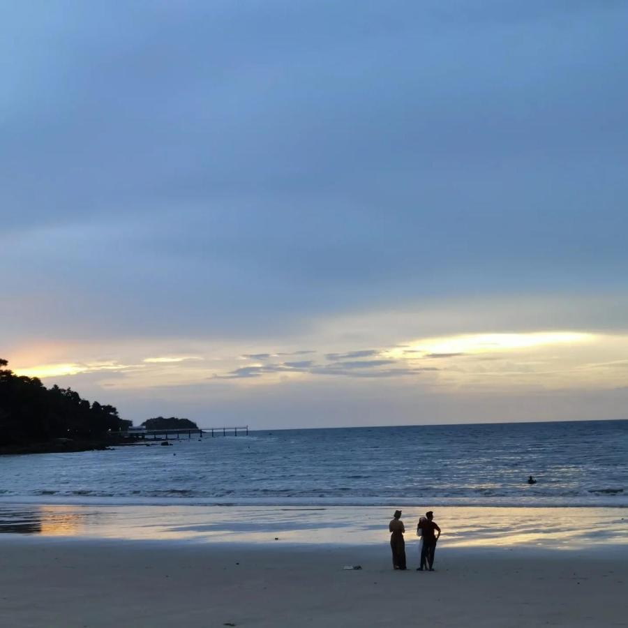 Lily Holiday 百合假日 Patong Экстерьер фото